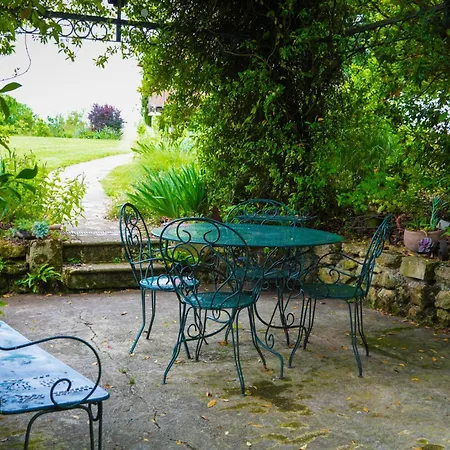 D'hotes Insolite Dans Un Pigeonnier à 5 Minutes De Marciac Gers 3*