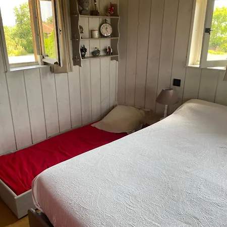 Alojamento de Acomodação e Pequeno-almoço D'hotes Insolite Dans Un Pigeonnier à 5 Minutes De Marciac Gers