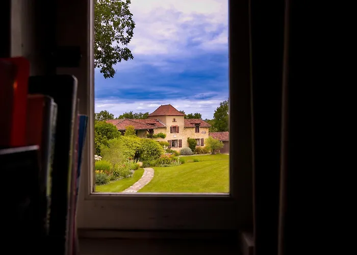D'hotes Insolite Pigeonnier In Marciac Gers Bed & Breakfast