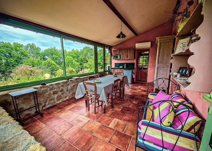 D'hotes Insolite Pigeonnier In Marciac Gers Monlezun